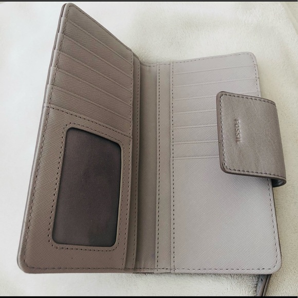 Fossil Wallet - Picture 4 of 5